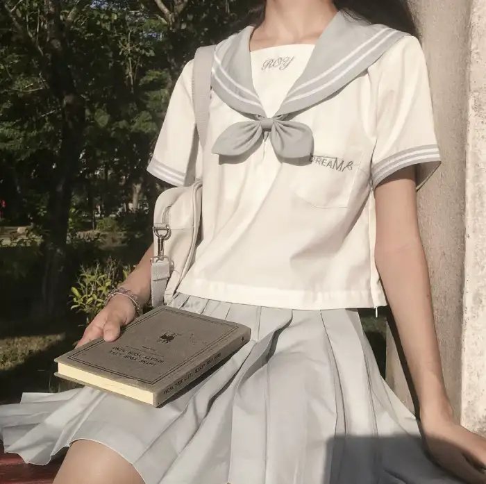 像恶魔的女人